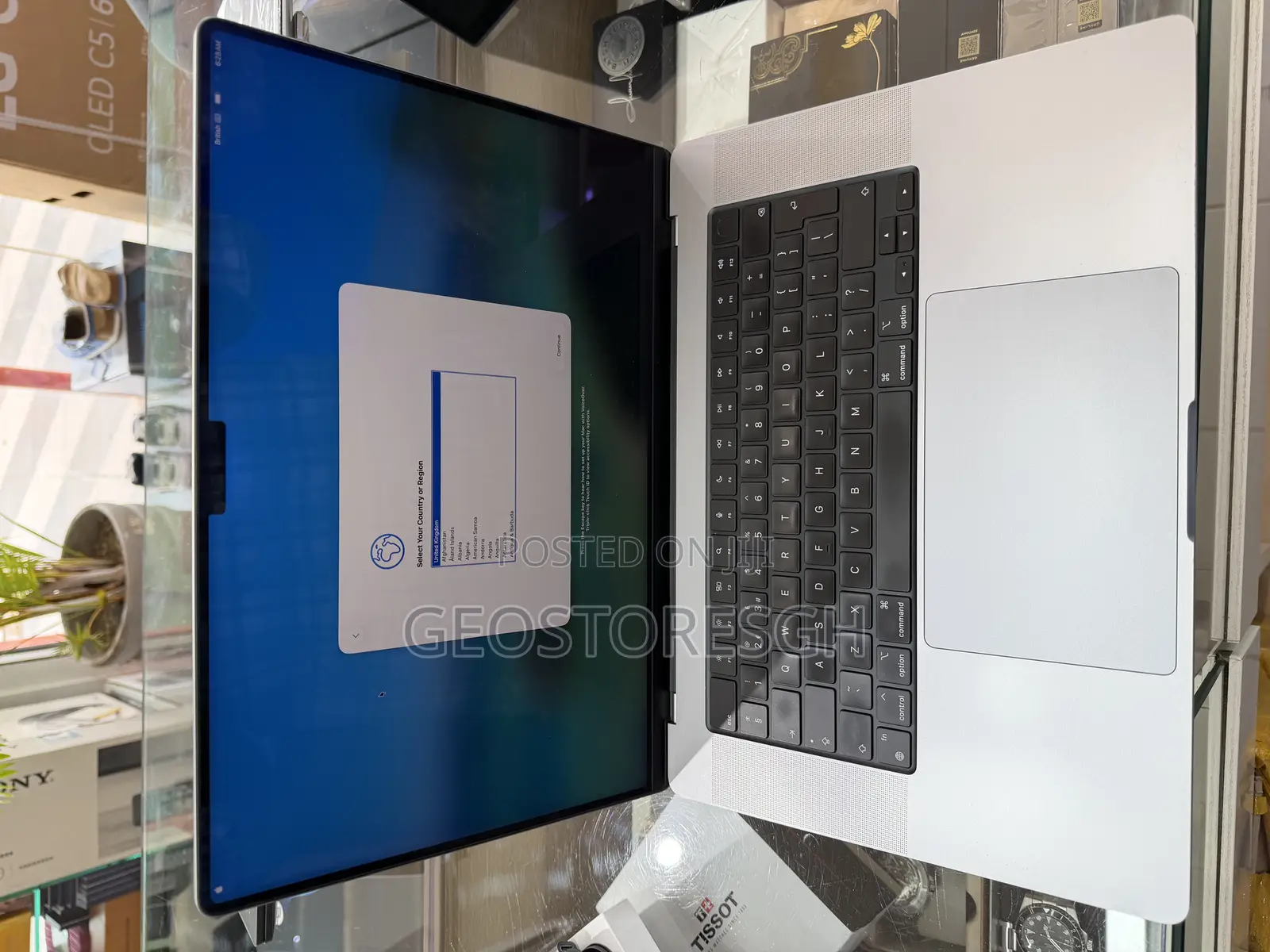 Laptop Apple MacBook 32GB Apple M1 Max SSD 1T