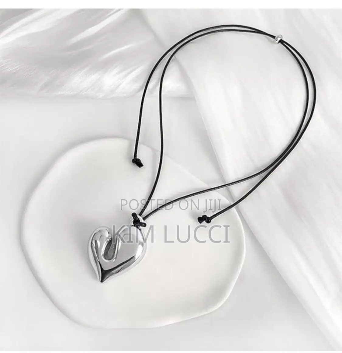 Elegant Pendant Necklace