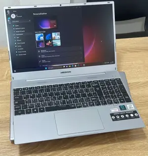 Laptop Medion Akoya E7419 8GB Intel Core i5 SSD 256GB