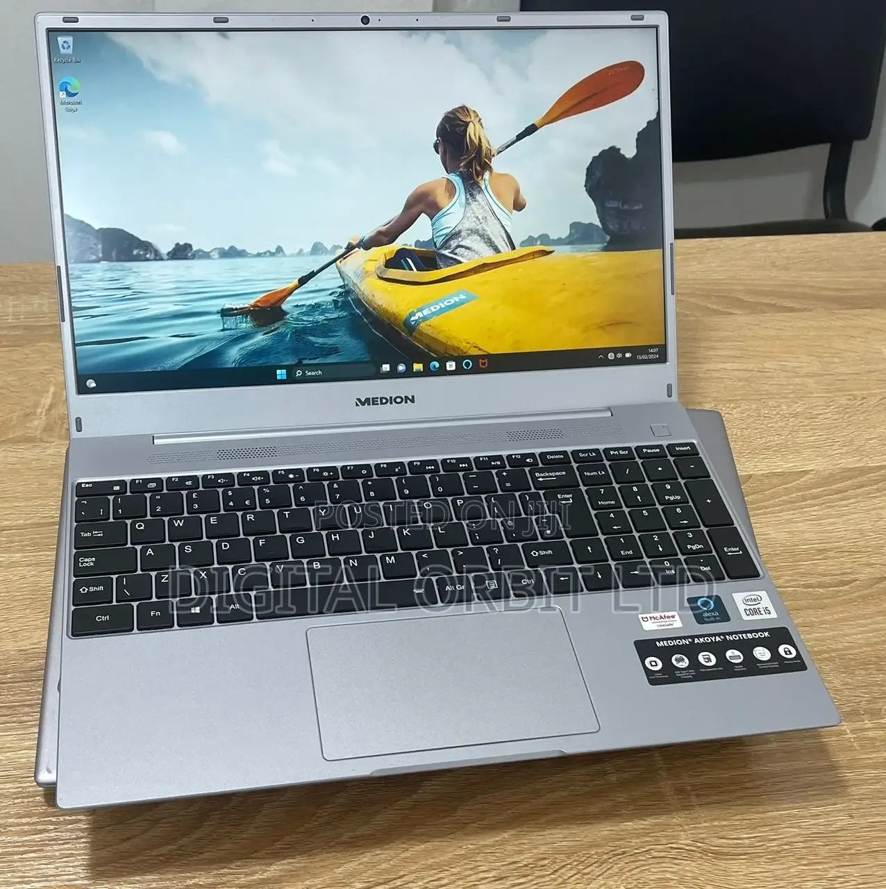 Laptop Medion Akoya E7419 8GB Intel Core i5 SSD 256GB