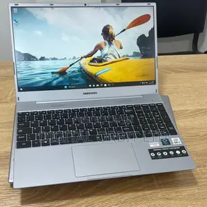 Laptop Medion Akoya E7419 8GB Intel Core i5 SSD 256GB