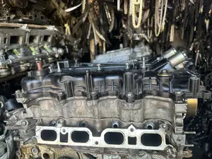 Toyota Vitz Engine Cylinder Head