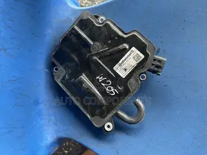 Mercedes Benz C300 (W205) Integrated Servo Module (Ism)