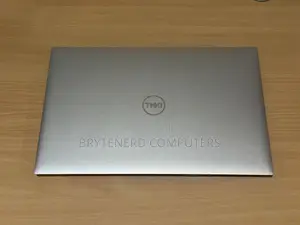 Laptop Dell XPS 17 9720 32GB Intel Core i7 SSD 1T