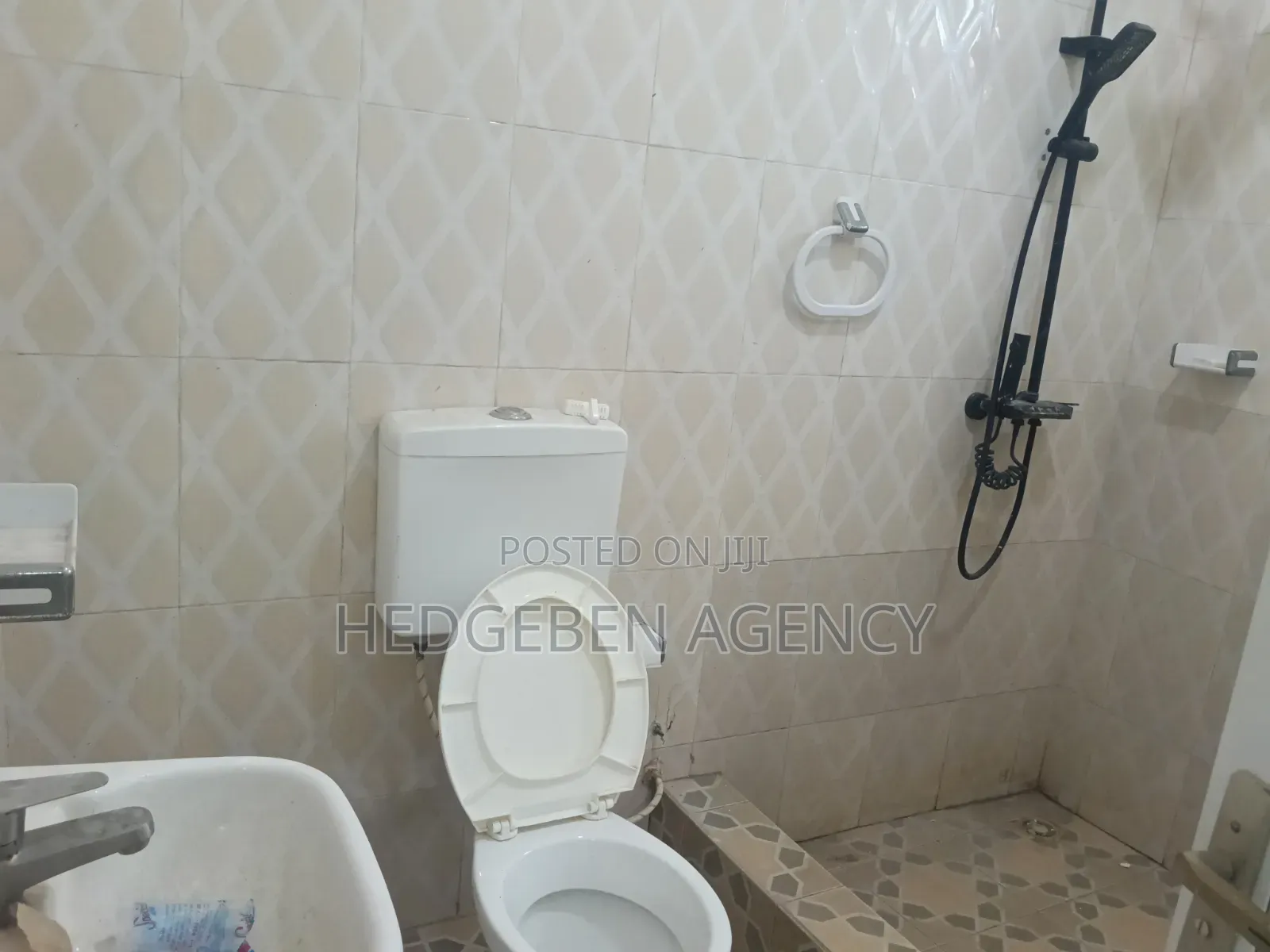 1bdrm Apartment in Pentecost for rent