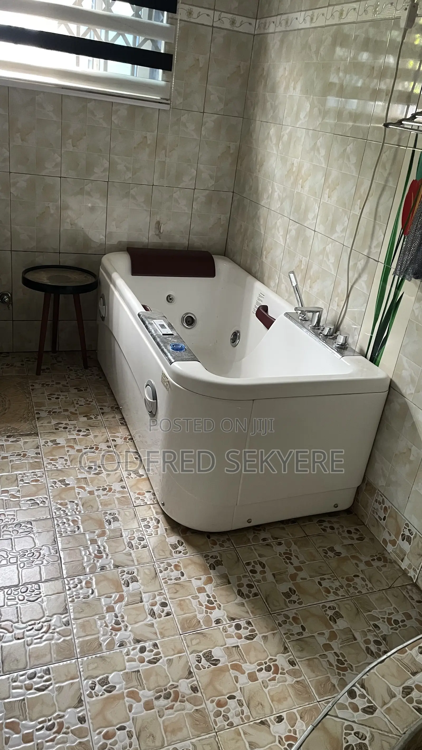 4bdrm House in 4 Bedroom Self, Ejisu-Juaben Municipal for rent