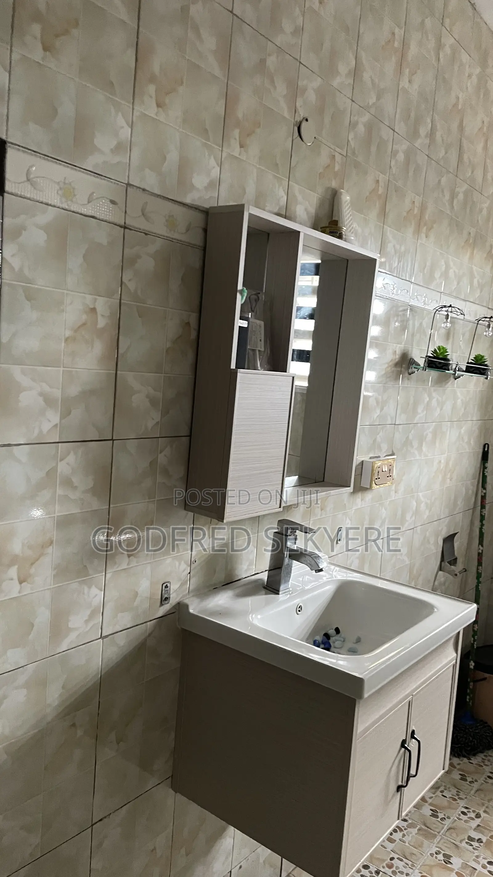4bdrm House in 4 Bedroom Self, Ejisu-Juaben Municipal for rent