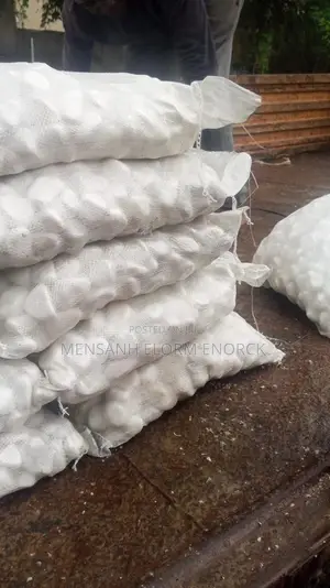White Stone Seler