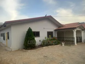 4bdrm House in Legacy Solid Real for rent