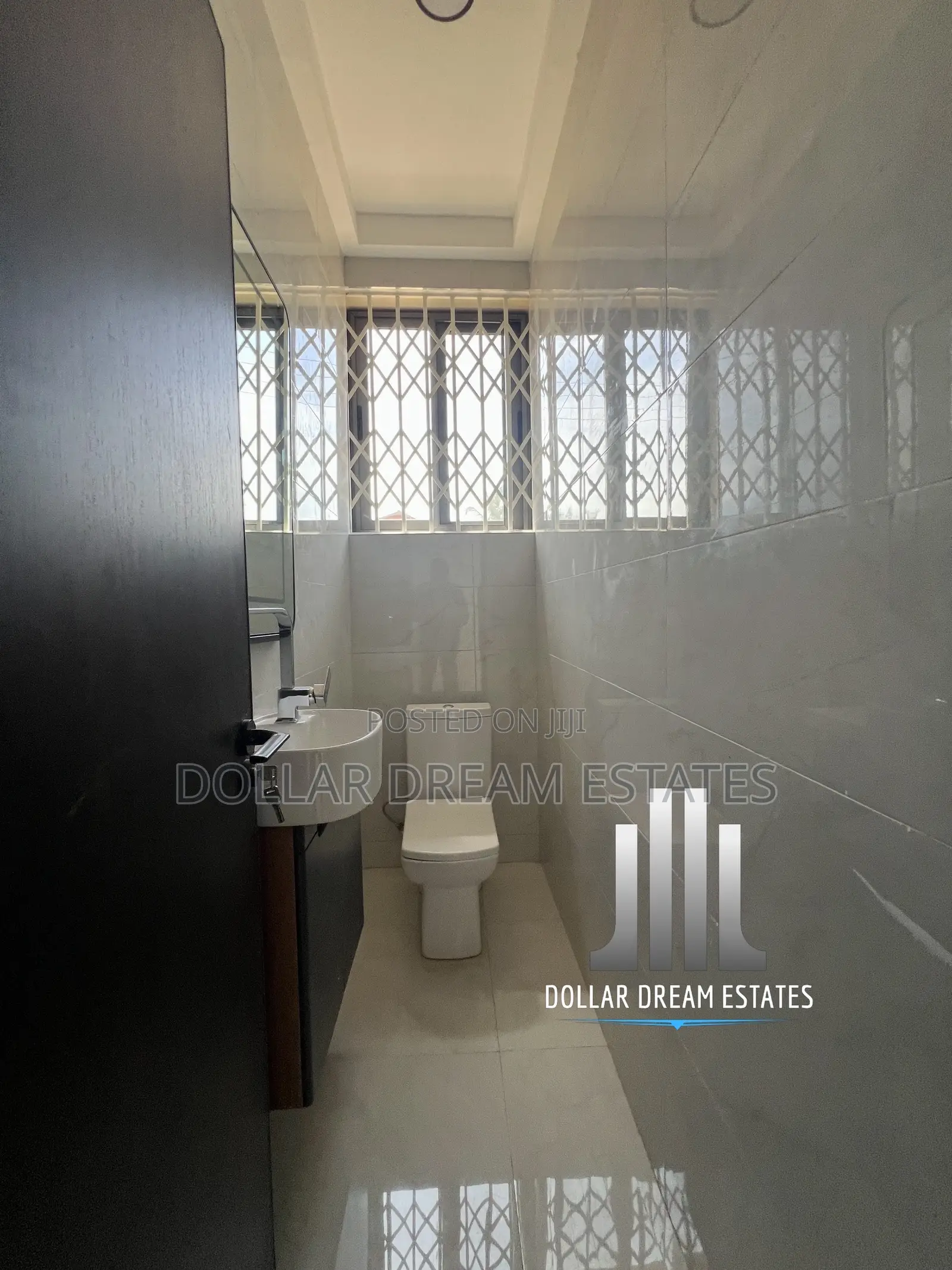 4bdrm House in North Legon for sale