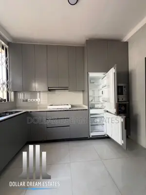 4bdrm House in North Legon for sale