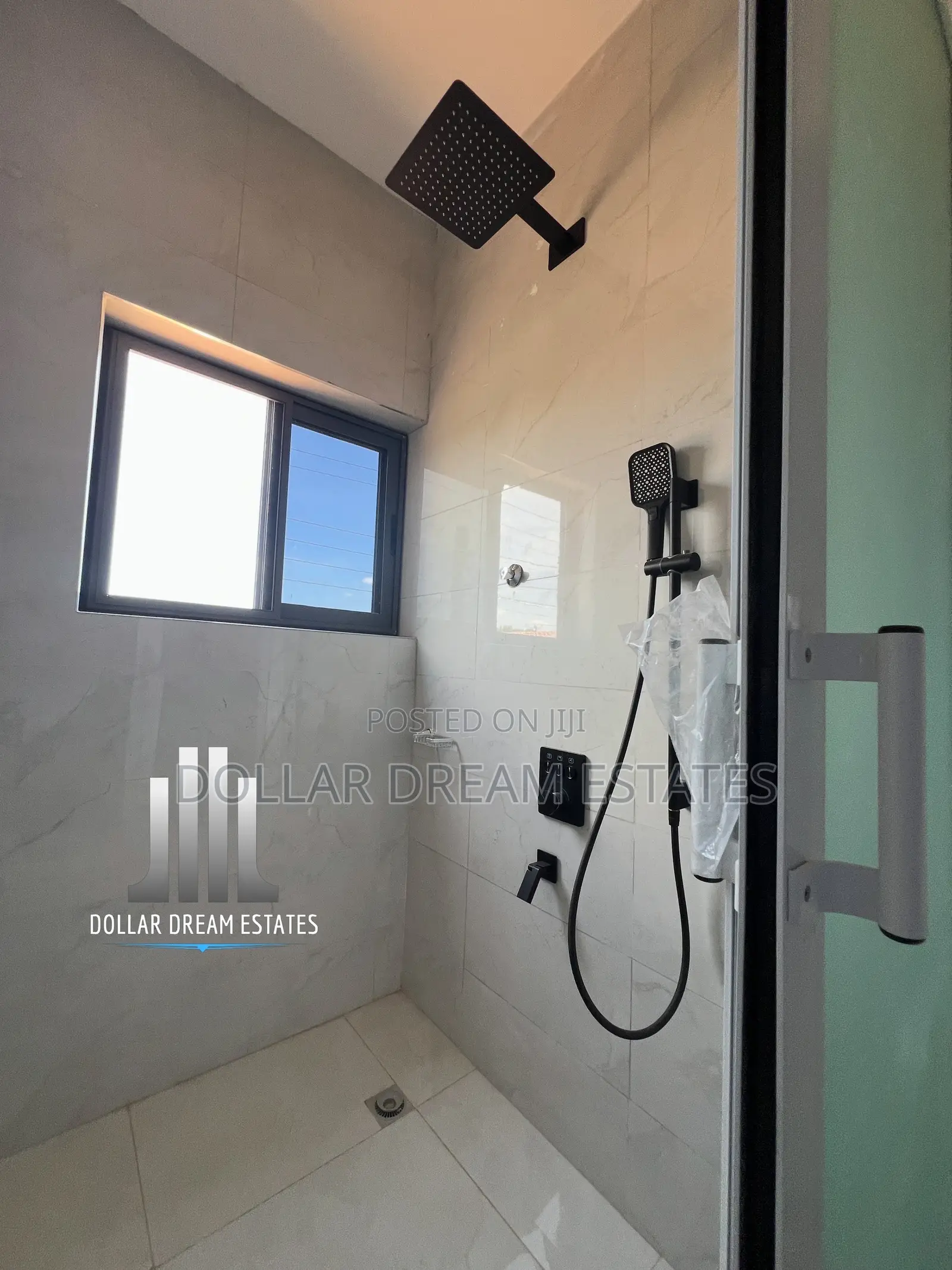 4bdrm House in North Legon for sale