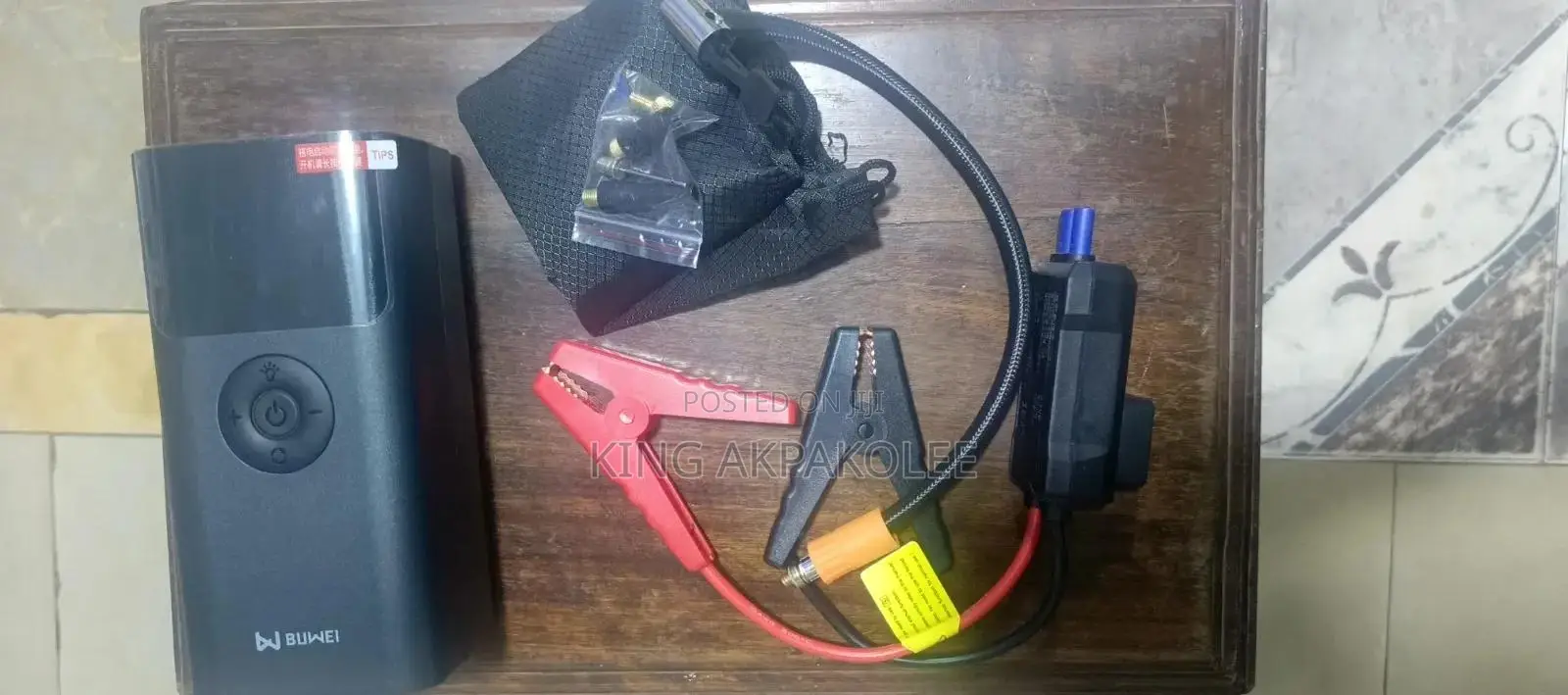 Multipurpose Car Battery Jumper, Tire Pump, Flashlight and Power Bank