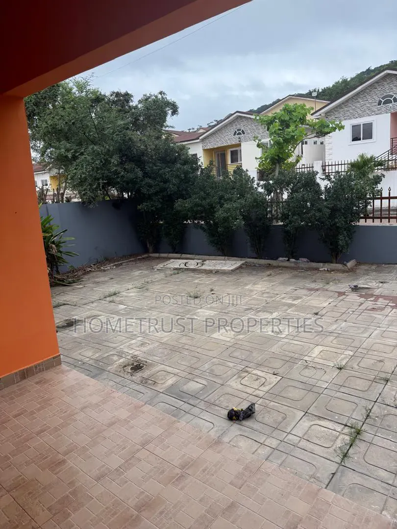 2bdrm House in Oyarifa, Owusu Ansah for sale