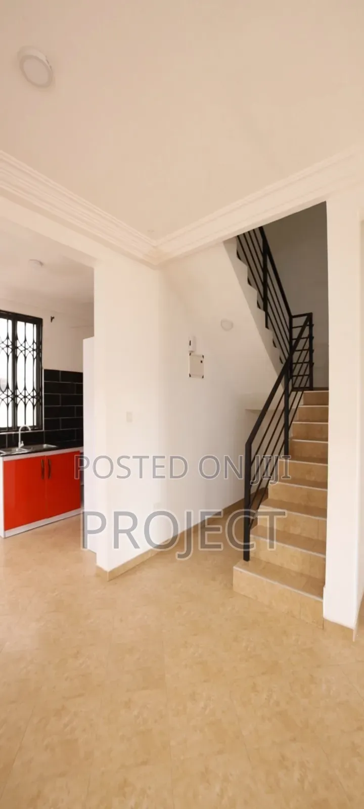3bdrm House in Gated Estate, Amrahia for sale