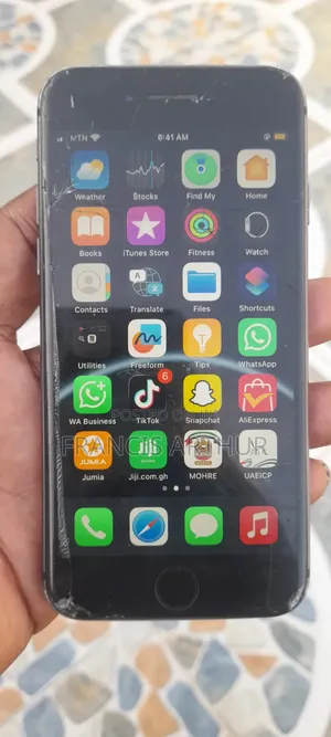 Apple iPhone 8 64 GB Black