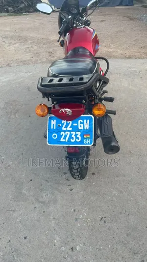 Bajaj Boxer 150 UG 2022 Red