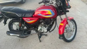 Bajaj Boxer 150 UG 2022 Red