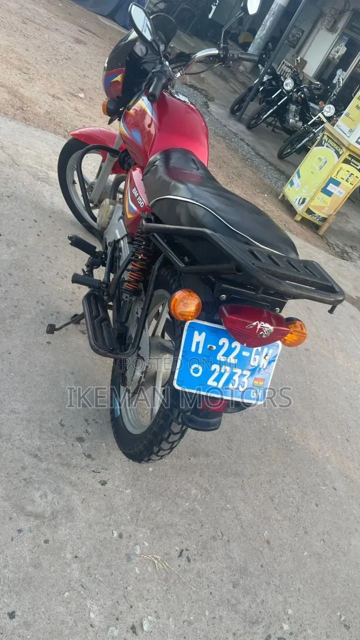 Bajaj Boxer 150 UG 2022 Red