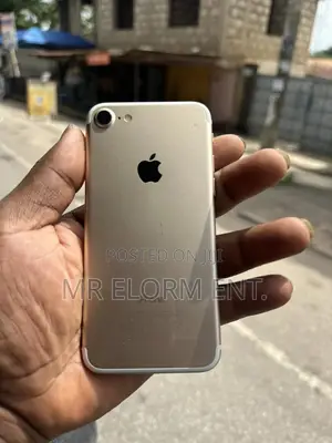 Apple iPhone 7 128 GB Rose Gold