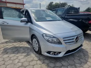 Mercedes-Benz B-Class B180 Diesel 2013 Silver