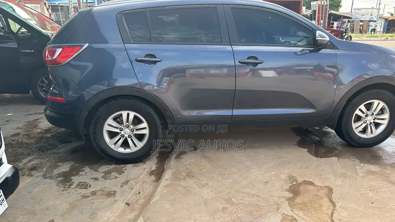 Kia Sportage EX 4dr SUV (2.4L 4cyl 6A) 2013 Gray