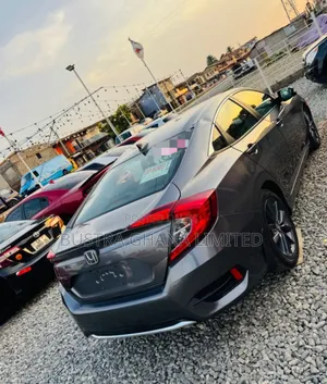 Honda Civic EX Sedan 2019 Gray
