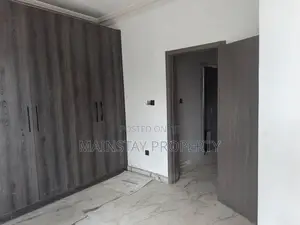 2bdrm Apartment in Mainstay Estates, Airport Residential Area for rent