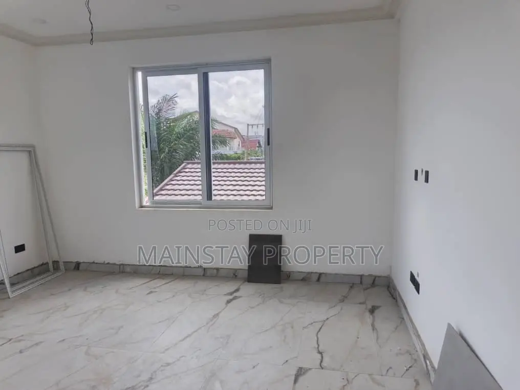 2bdrm Apartment in Mainstay Estates, Airport Residential Area for rent
