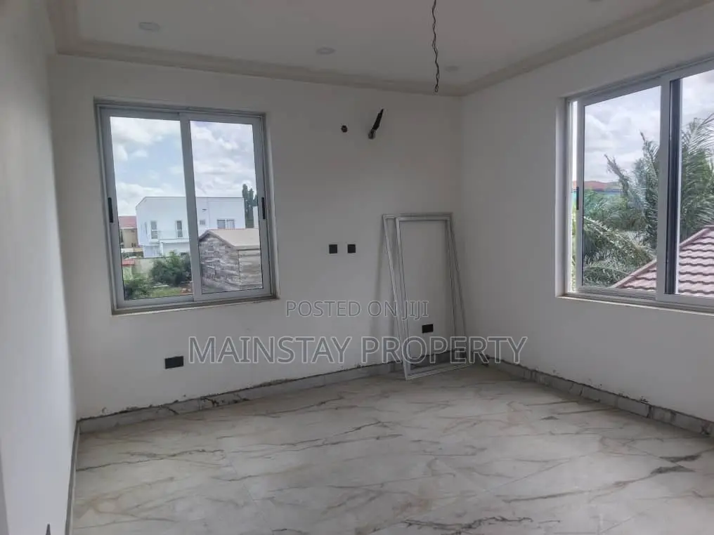 2bdrm Apartment in Mainstay Estates, Airport Residential Area for rent