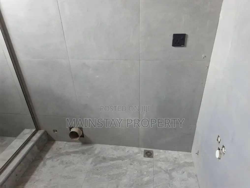 2bdrm Apartment in Mainstay Estates, Airport Residential Area for rent