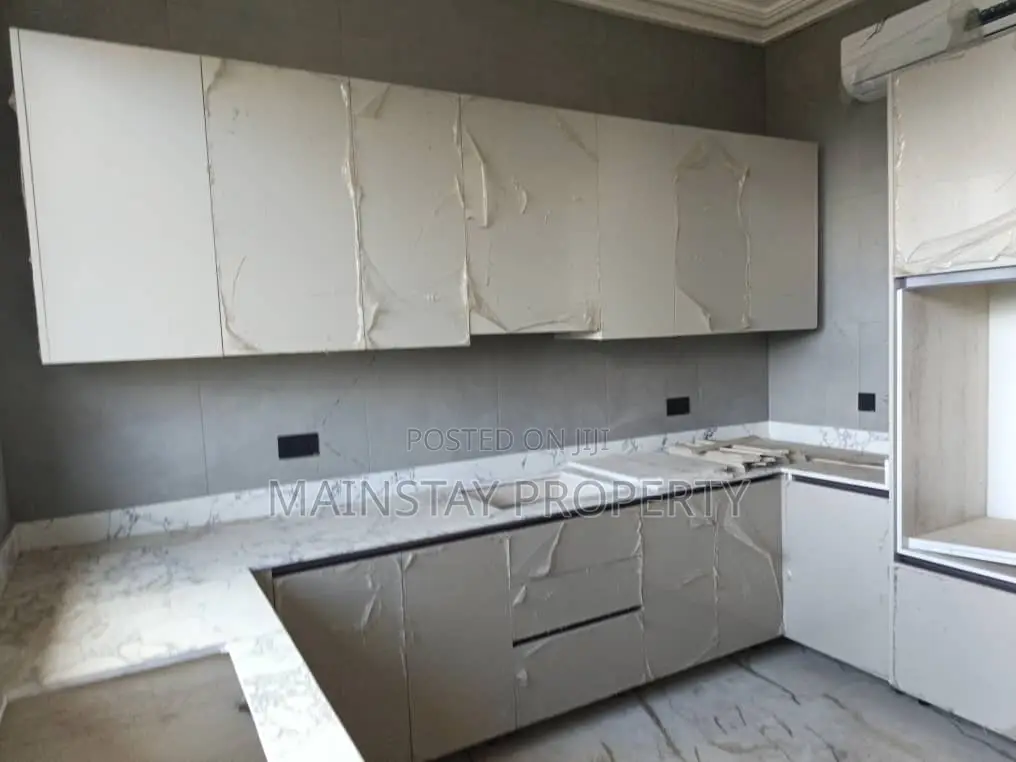 2bdrm Apartment in Mainstay Estates, Airport Residential Area for rent