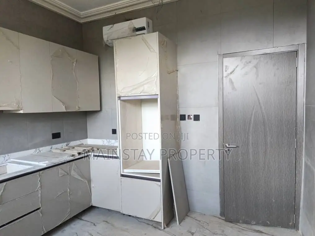 2bdrm Apartment in Mainstay Estates, Airport Residential Area for rent