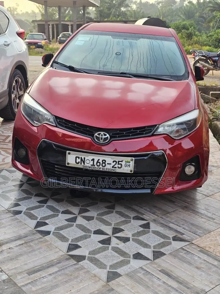 Toyota Corolla S 4dr Sedan (1.8L 4cyl CVT) 2014 Red