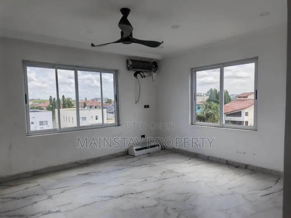 3bdrm Apartment in Mainstay Estates, Airport Residential Area for rent