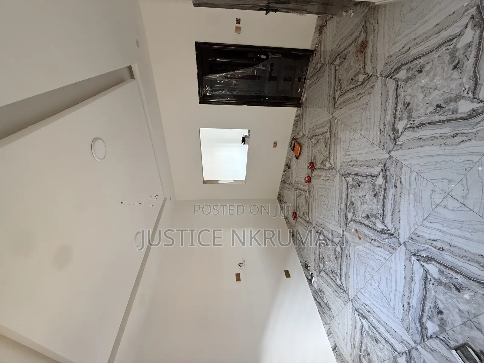 1bdrm Apartment in Mr Justice Estate, Bortiano for rent
