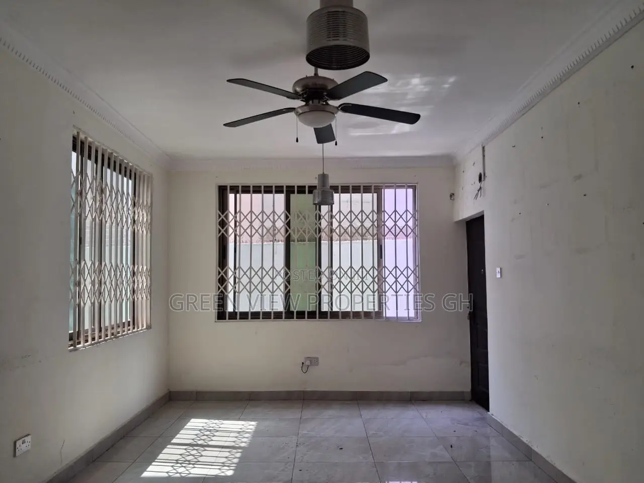 6bdrm Mansion in East Legon for rent