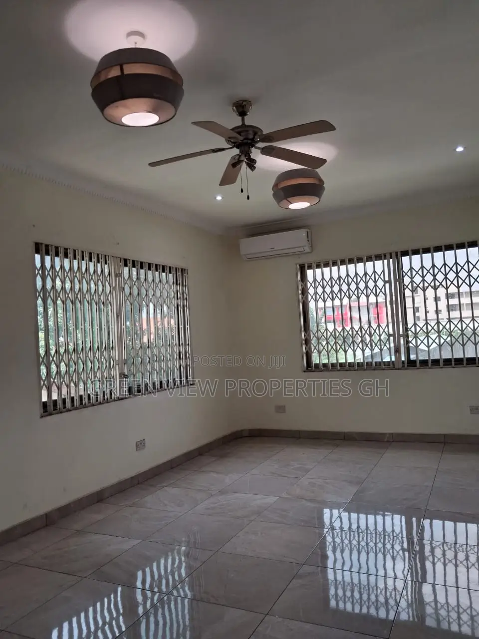 6bdrm Mansion in East Legon for rent