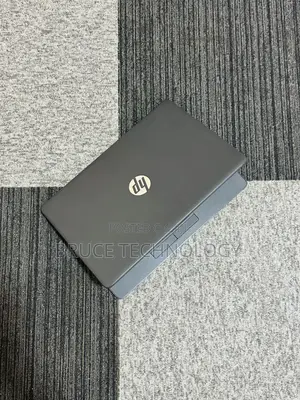 Laptop HP 240 G7 4GB Intel Celeron SSD 128GB