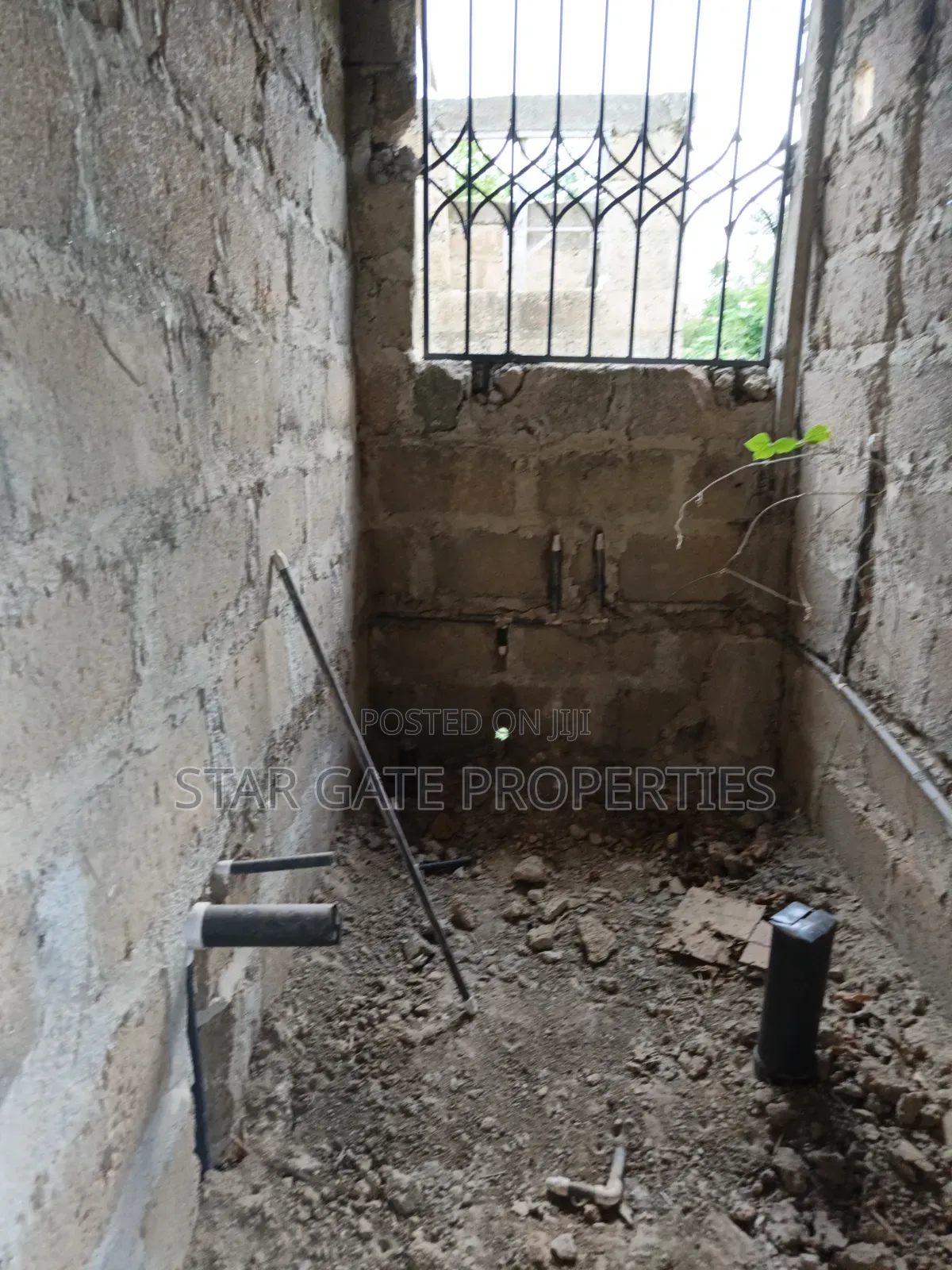 3bdrm House in Ejisu Ampabame for sale