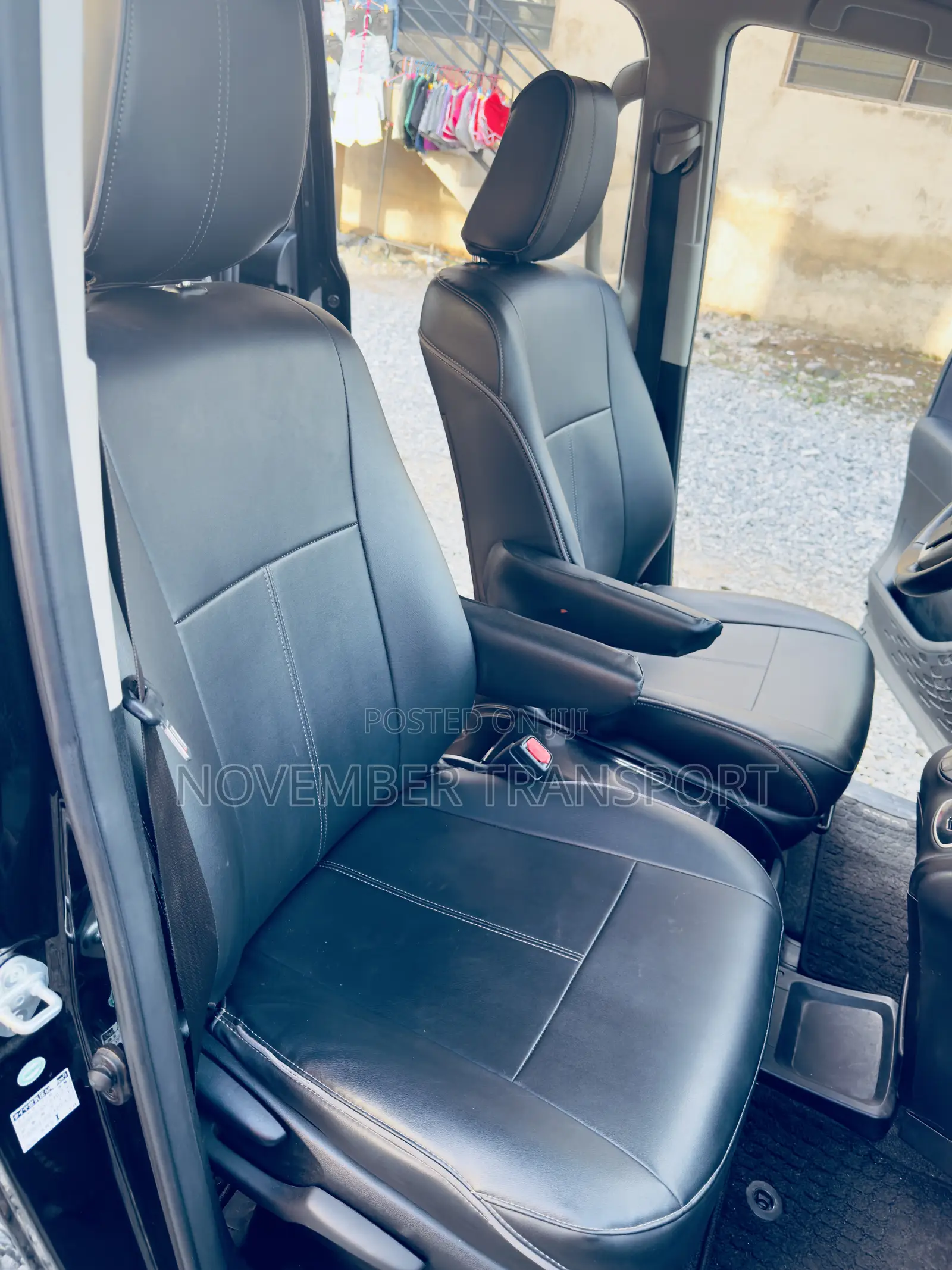 Toyota Voxy SV Premium 2014 Black