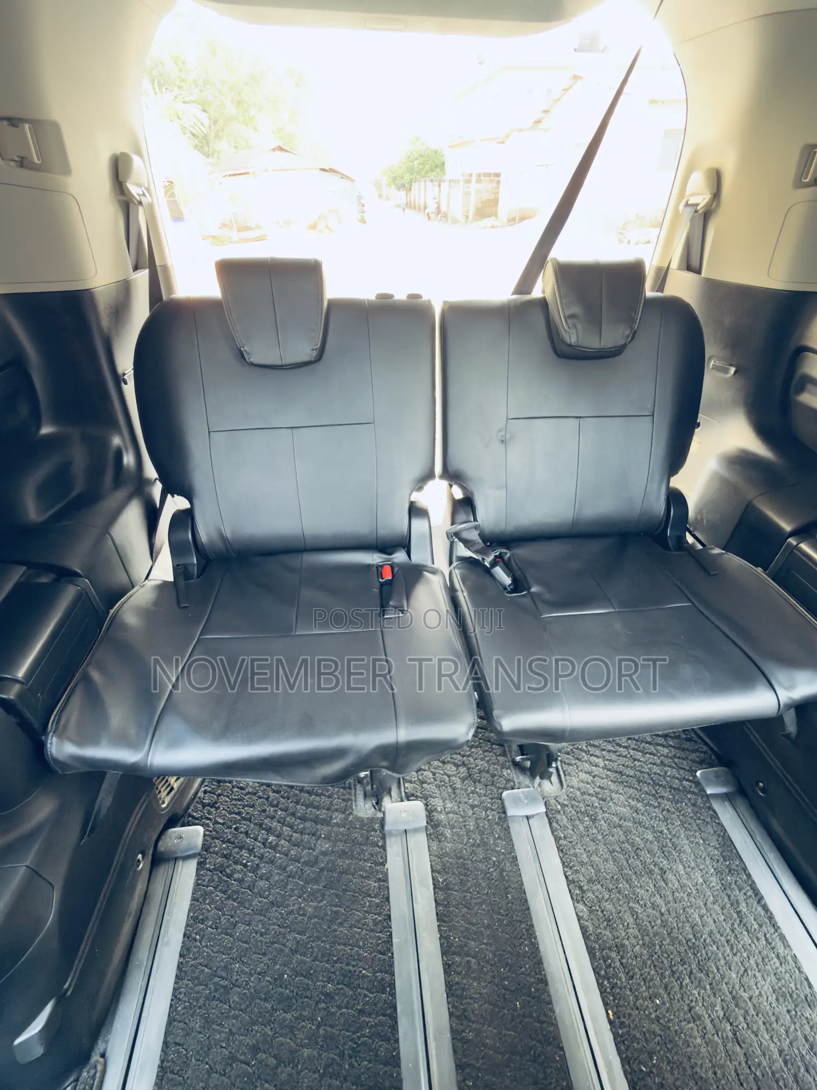 Toyota Voxy SV Premium 2014 Black