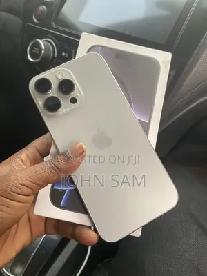 Apple iPhone 15 Pro Max 256 GB White