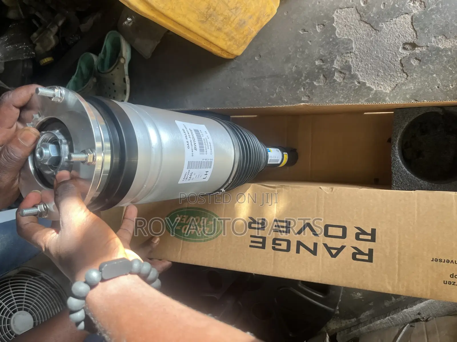 Range Rover Sport 2014-2022/Vogue/Discovery 5 Front Shocks