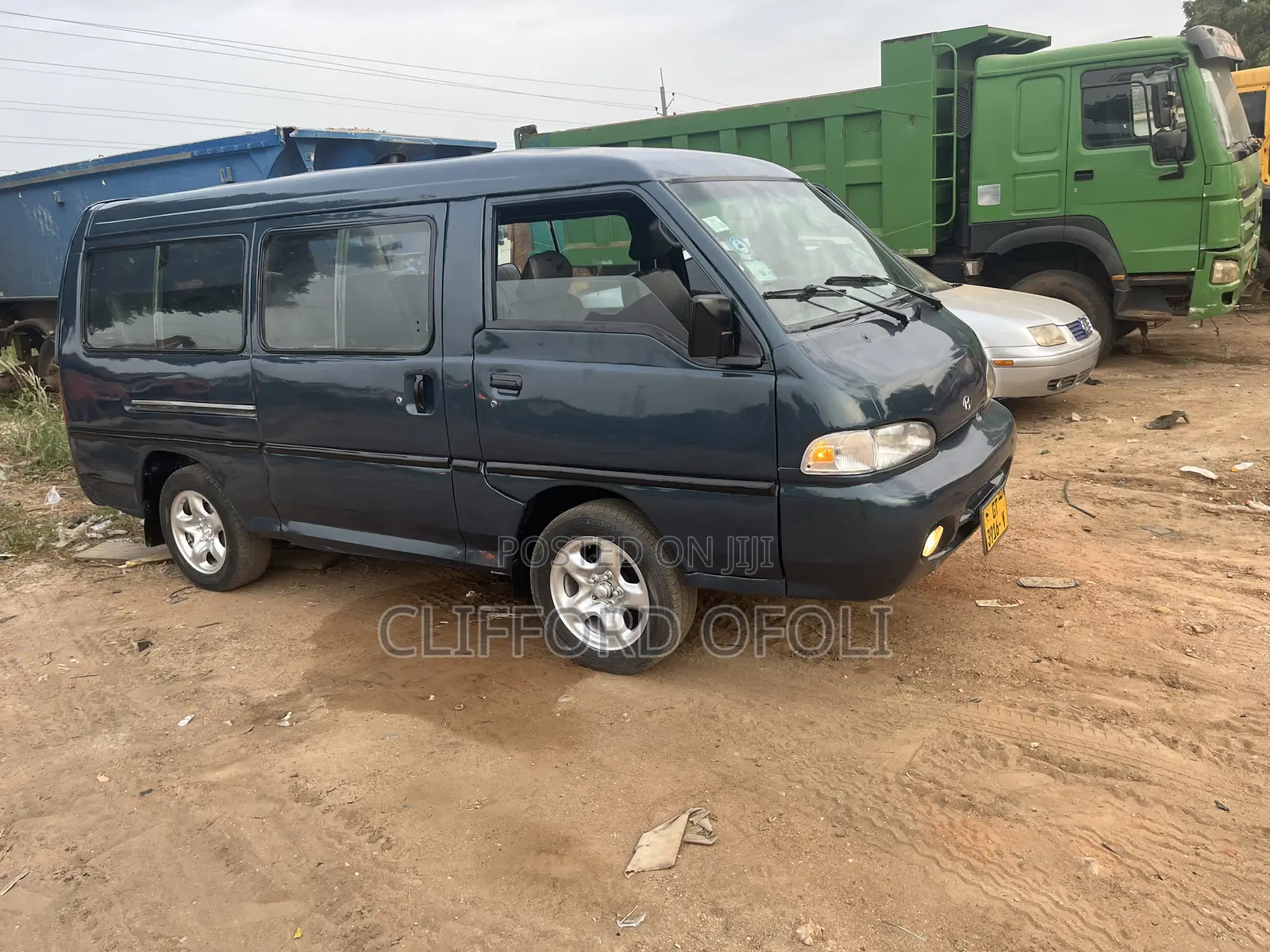 Hyundai H-100 2000 Blue