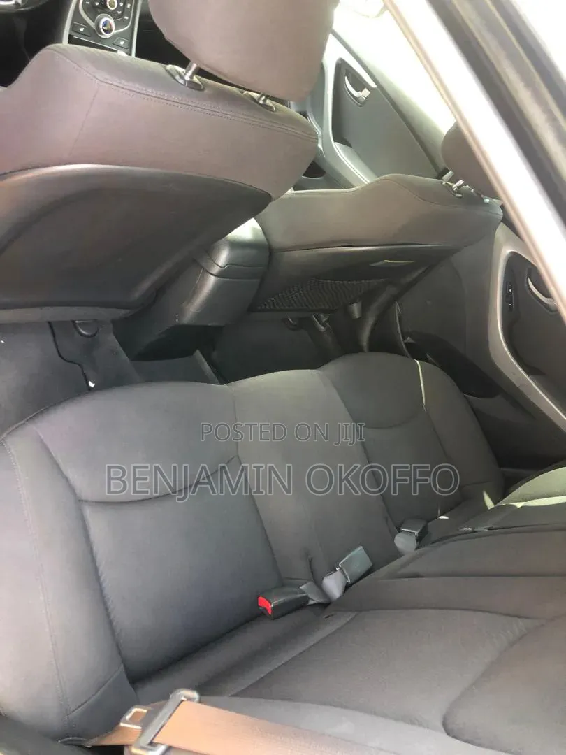 Hyundai Elantra 2016 Black