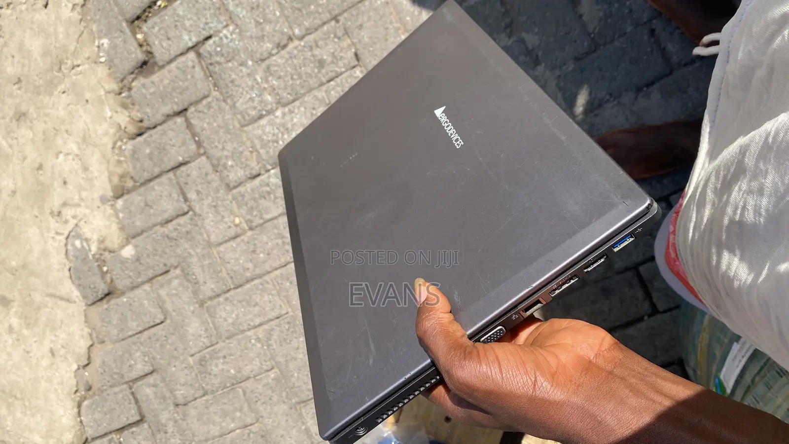 Laptop 6GB Intel Core i7 HDD 500GB