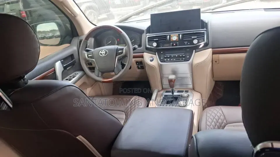 Toyota Land Cruiser 4.0 V6 GX-R 2014 Black