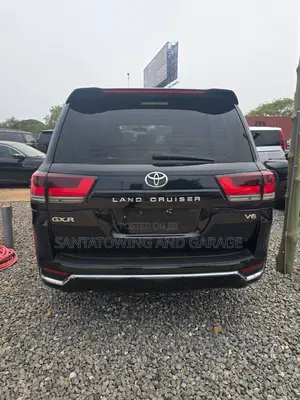 Toyota Land Cruiser 4.0 V6 GX-R 2014 Black