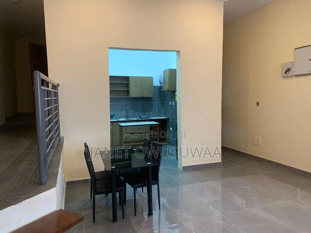 Furnished 2bdrm Apartment in Ashomang Estate for rent
